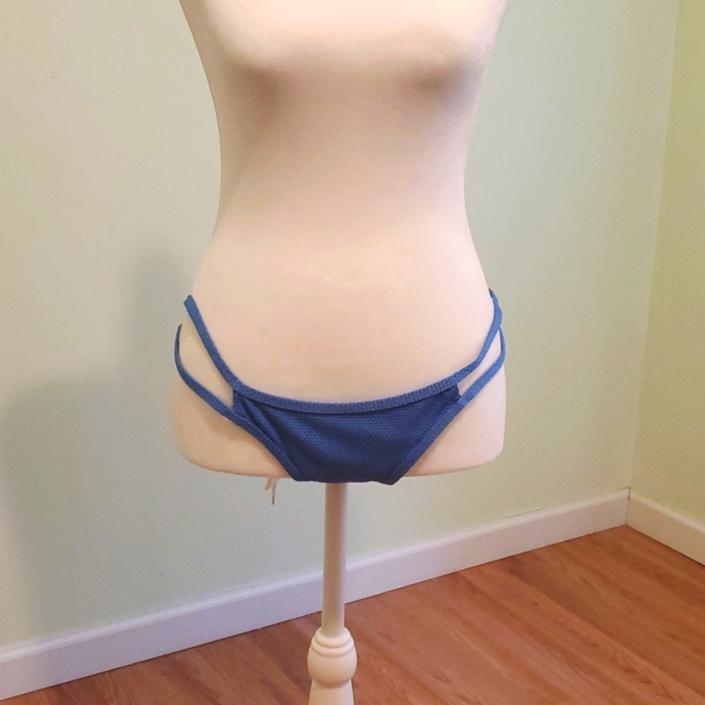 Blue Missoni Medium Sized 💙 Bikini 👙 Bottoms